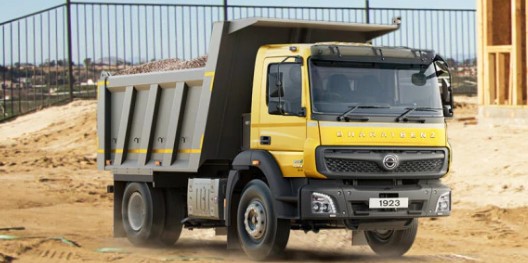 bharat benz tipper price